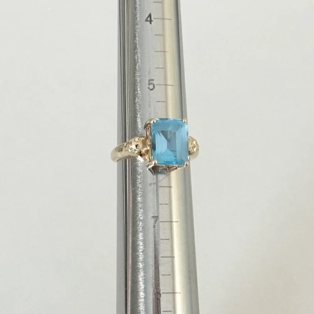 Cyde Duneier Designer 10K Yellow Gold Blue Topaz Emerald Cut Ring Size 6